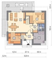 Двухэтажный дом в форме квадрата