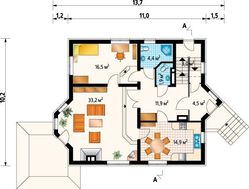 Неповторимая вилла с балконами и мансардой