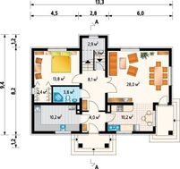 Солидное строение на два этажа с колоннами